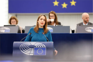 Cristina Maestre pide revisar las normas para evitar sacrificios innecesarios de animales no contagiados