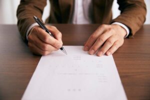 La UE obligará a firmar contratos entre agricultores y compradores incluyendo cláusula de revisión