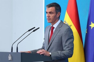 El Gobierno declara zonas afectadas por los incendios en 14 comunidades autónomas